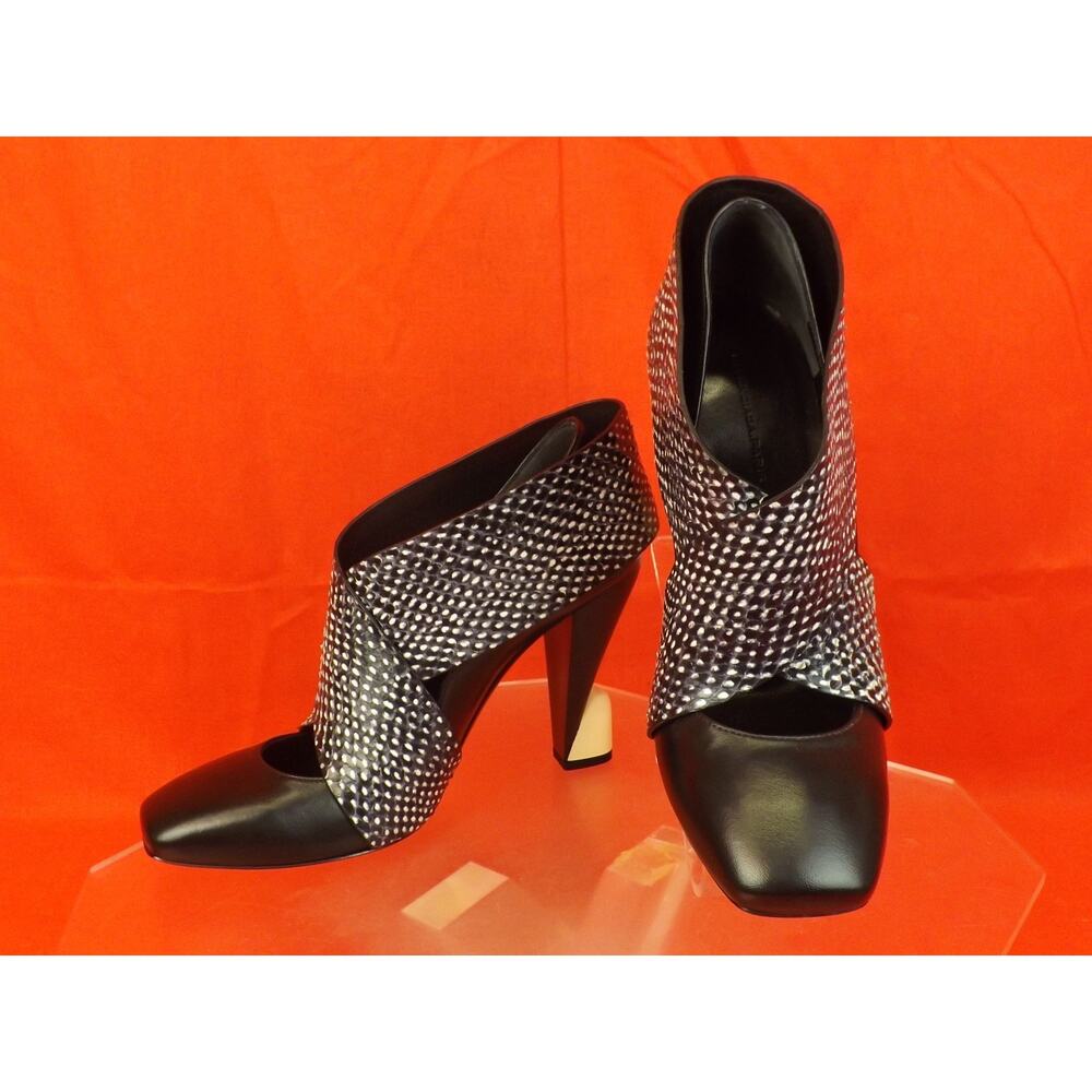 BALENCIAGA BLACK WRAP SNAKE PRINT LEATHER SCULPTURE HEELS PUMPS 36 292683 - Picture 5 of 11